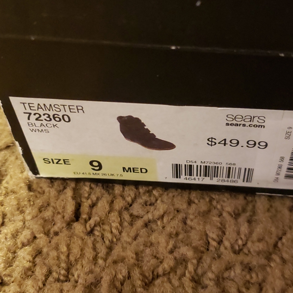 Shoes - Picture 2 of 2